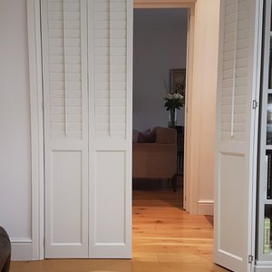 interior-solid-shutters