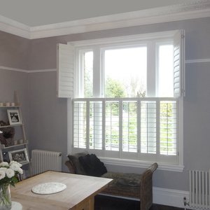 dining-room-wood-shutters
