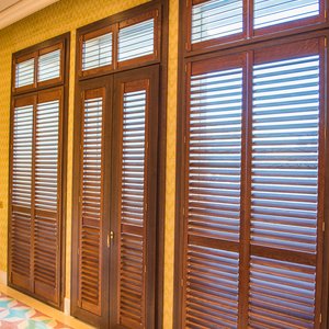 folding-wood-shutters