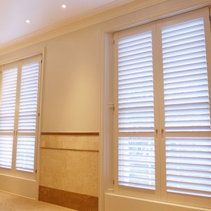 Shutters-inset-handles