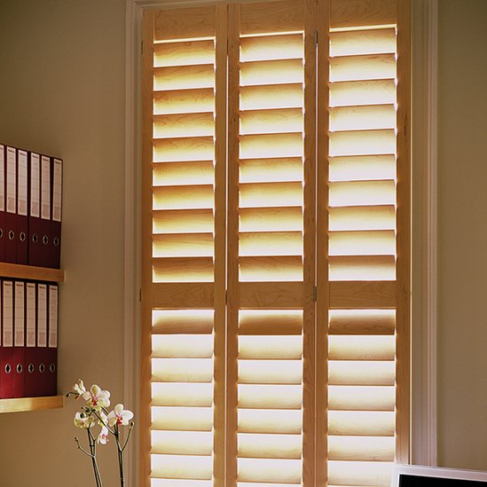 maple-wood-shutters