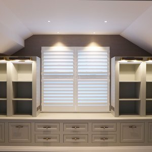 interior-designer-shutters