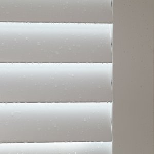 bathroom-waterproof-shutters