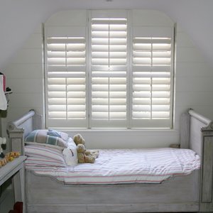 childrens-bedroom-shutters