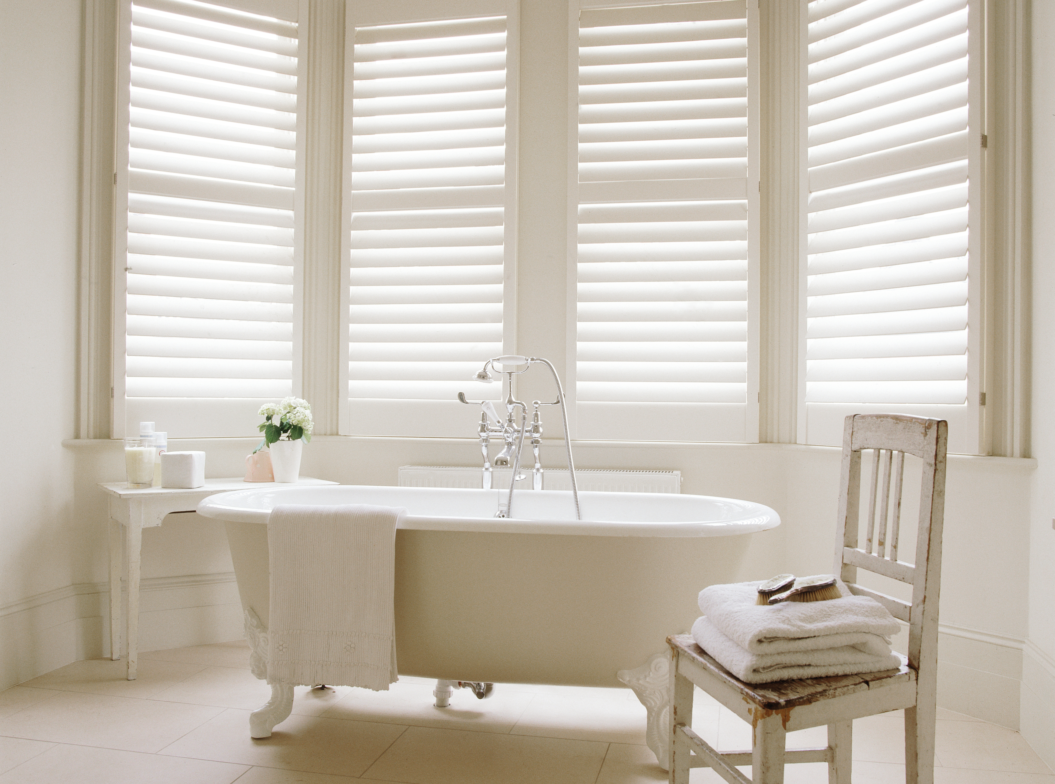 Bathroom Shutters London - Bathroom Window Shutters | TNESC