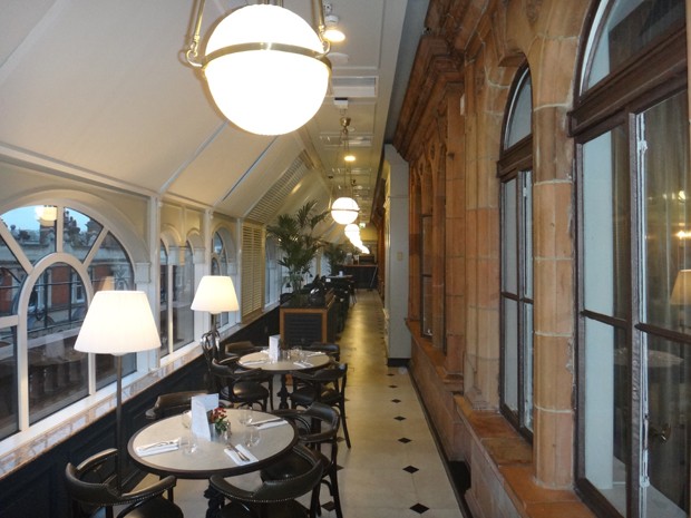 47mm fixed blade shutters in the Georgian restaurant at Harrods