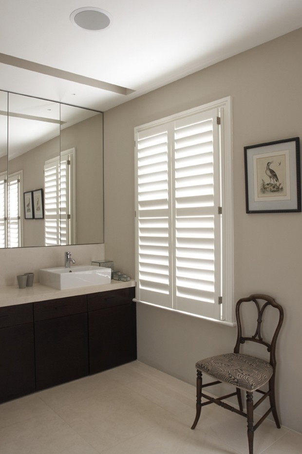 Manhattan bathroom shutters, 89mm blade